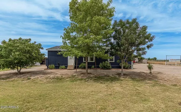 {} W HUNTINGTON Drive, Buckeye, AZ 85326