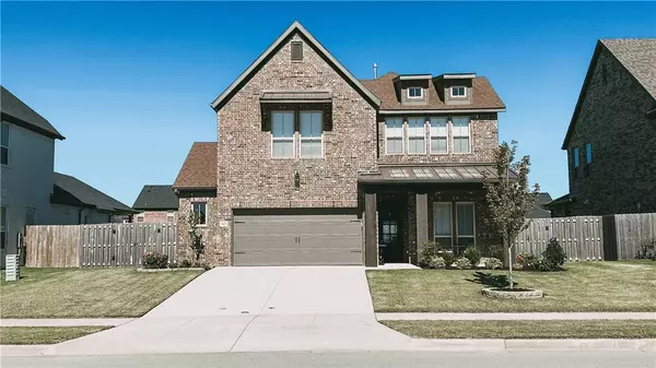 1426 Cannon Lane, Cave Springs, AR 72718