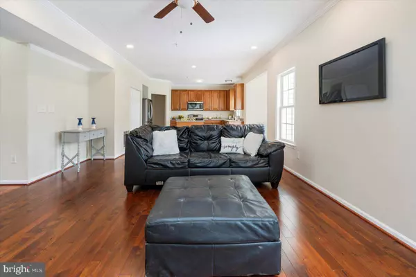 7 GOLDSPIRE DR, Elkton, MD 21921