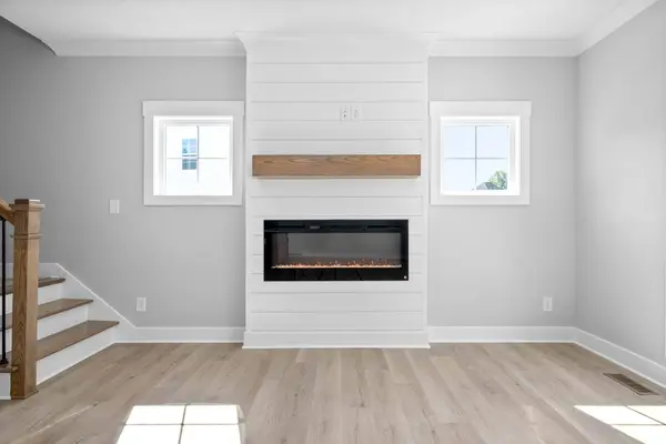 216 Sherlock Dr, Clarksville, TN 37043