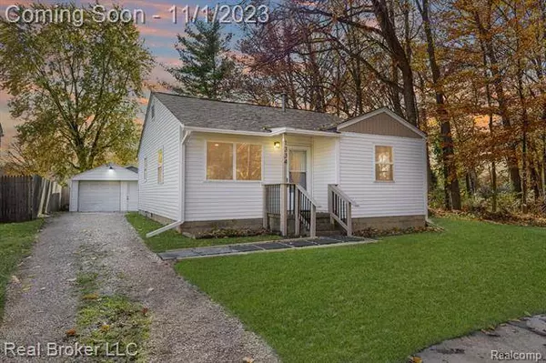 1334 BRADY Avenue, Burton, MI 48529