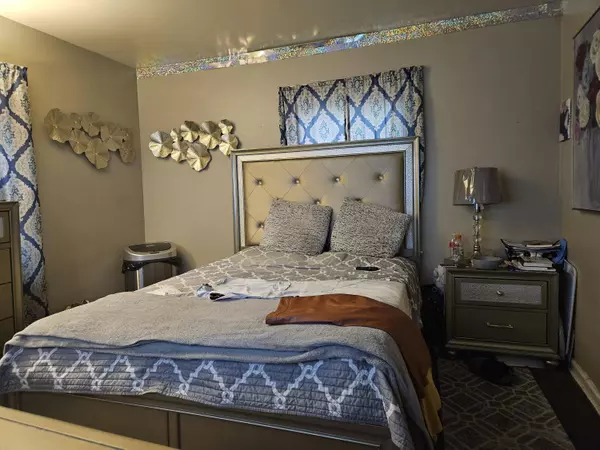 2912 Temple Street, Muskegon Heights, MI 49444