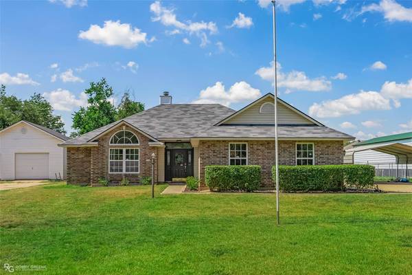 1954 Palmetto Road, Benton, LA 71006