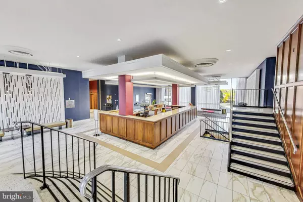 4600 DUKE ST #723, Alexandria, VA 22304