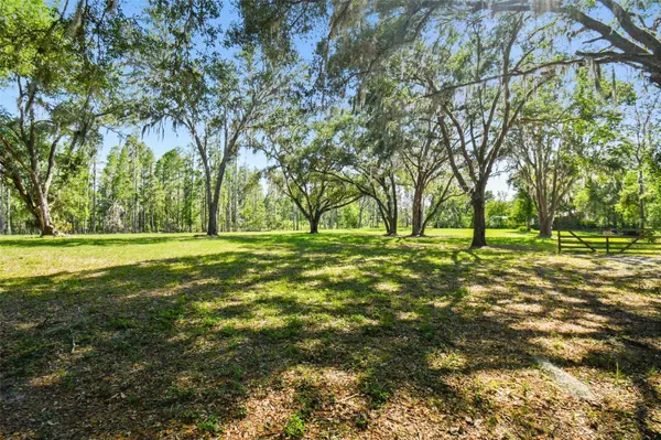 BRUTON RD, Plant City, FL 33565