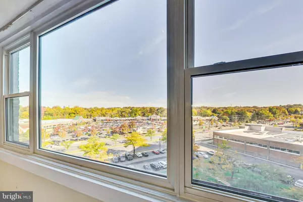 4600 DUKE ST #927, Alexandria, VA 22304