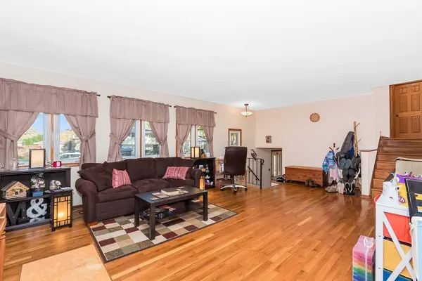 2813 192nd Street, Lansing, IL 60438