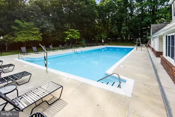 1101 PRIMROSE CT #103, Annapolis, MD 21403