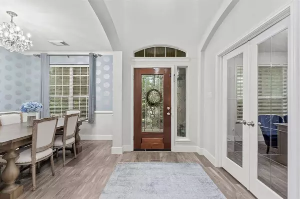 75 W Matisse Meadow CT, The Woodlands, TX 77382