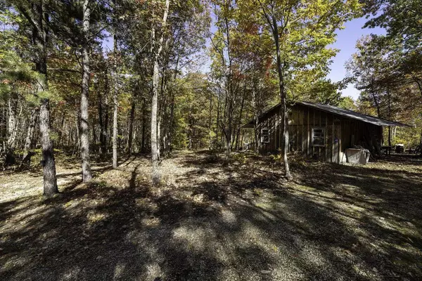 4332 COAL RD, Stuarts Draft, VA 24477