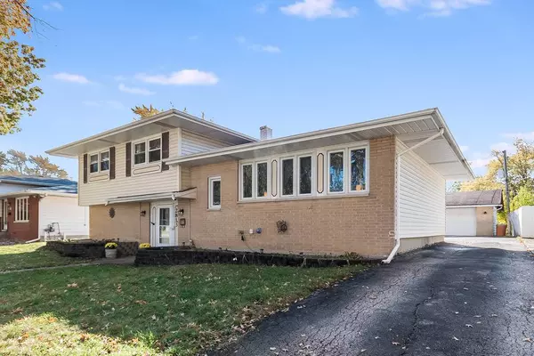 2813 192nd Street, Lansing, IL 60438