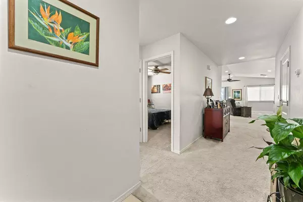 85 Nokekula Loop, Wailuku, HI 96793