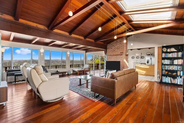 4322 Vista Coronado DR, Chula Vista, CA 91910