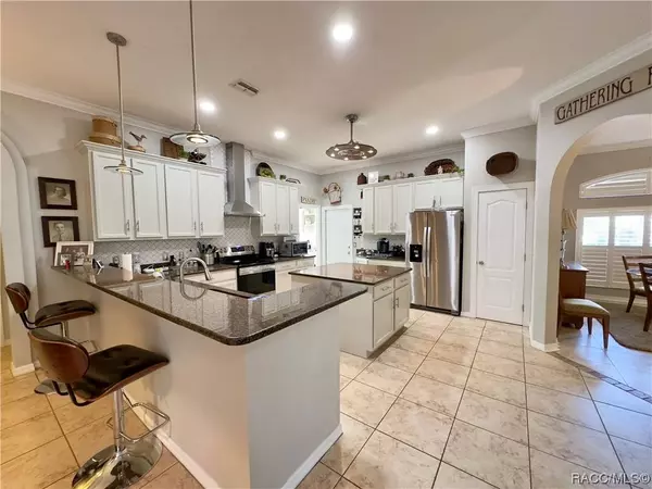 48 Lupine ST, Homosassa, FL 34446