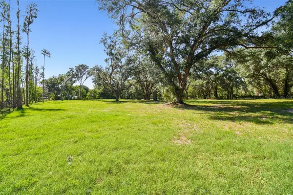 BRUTON RD, Plant City, FL 33565