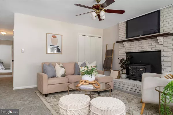 7353 CHESAPEAKE RD, Middle River, MD 21220