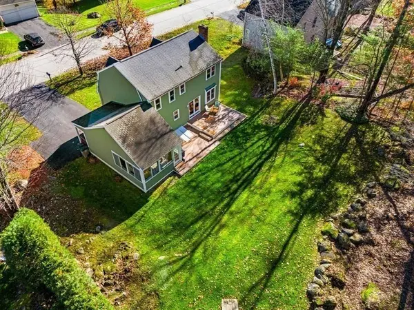 138 Fernwood Dr, Gardner, MA 01440