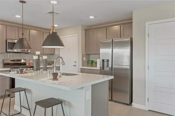 311 Brockbank Place, Henderson, NV 89011