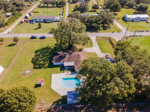 2505 S WIGGINS RD, Plant City, FL 33566