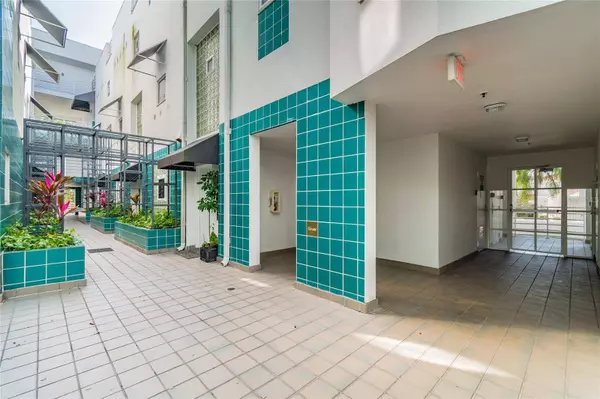 4950 BAYSHORE BLVD #2, Tampa, FL 33611