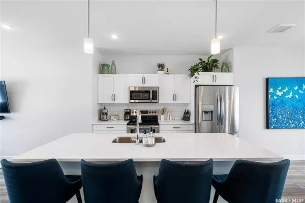 534 Stilling WAY, Saskatoon, SK S7V 0P4