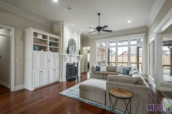 17728 E PURPLE MARTIN CT, Baton Rouge, LA 70816