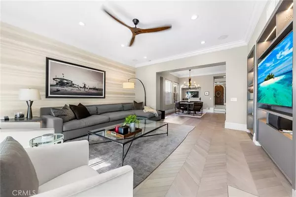 2460 Challis PL, Tustin, CA 92782