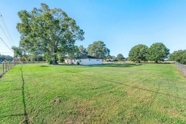 2505 S WIGGINS RD, Plant City, FL 33566