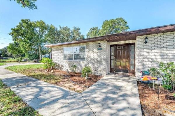 2505 S WIGGINS RD, Plant City, FL 33566