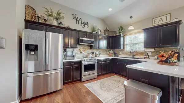 2049 Old Highway 431 #S, Greenbrier, TN 37073