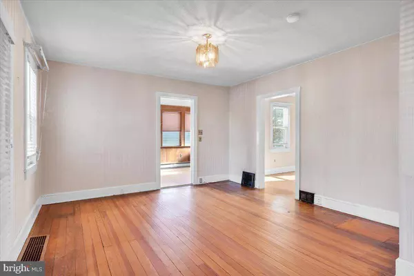 229 NOREG PL, Brooklawn, NJ 08030