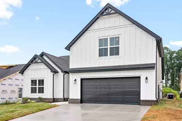 486 Spiderwort Drive, Clarksville, TN 37043