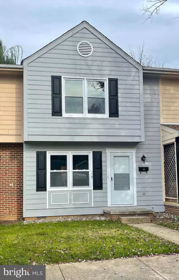 119 NORTH CHURCH ST, Charles Town, WV 25414