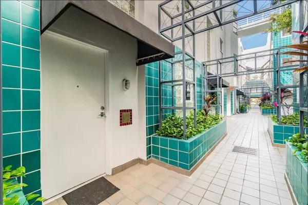 4950 BAYSHORE BLVD #2, Tampa, FL 33611