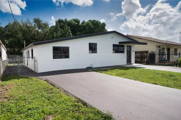 1971 W 2nd Ave, Hialeah, FL 33010