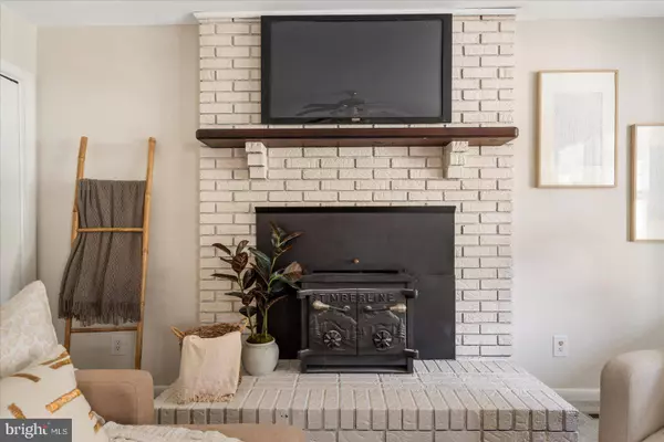 7353 CHESAPEAKE RD, Middle River, MD 21220