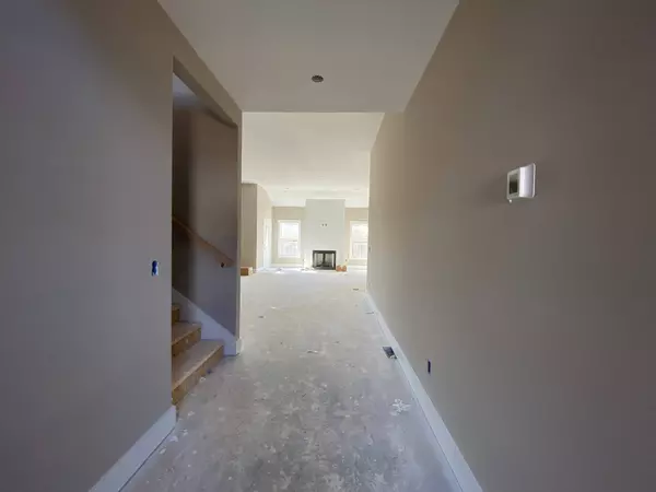 490 Spiderwort Dr, Clarksville, TN 37043