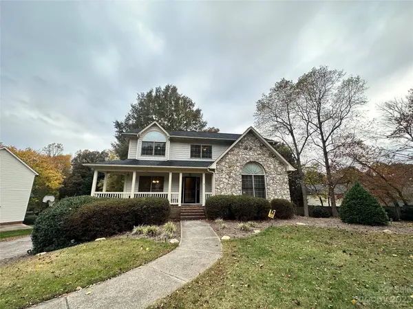 926 30th Ave LN NE, Hickory, NC 28601