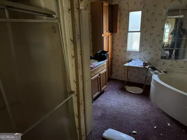 1459 Black Mountain Rd, Toccoa, GA 30577