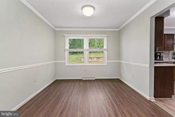 5724 KENWOOD AVE, Harrisburg, PA 17112