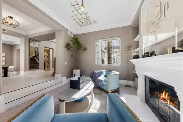 2460 Challis PL, Tustin, CA 92782