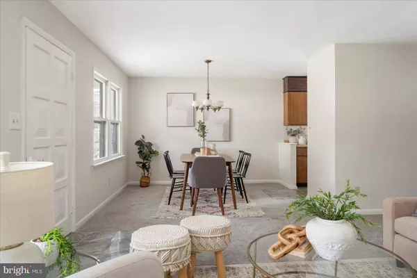 7353 CHESAPEAKE RD, Middle River, MD 21220