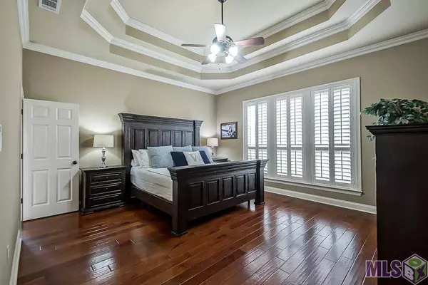 17728 E PURPLE MARTIN CT, Baton Rouge, LA 70816