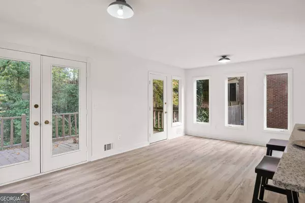 1375 Wenlock Edge CV, Stone Mountain, GA 30083