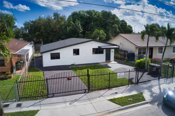 1971 W 2nd Ave, Hialeah, FL 33010