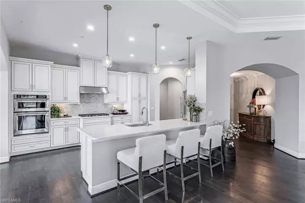 16452 Carrara WAY #9-102, Naples, FL 34110