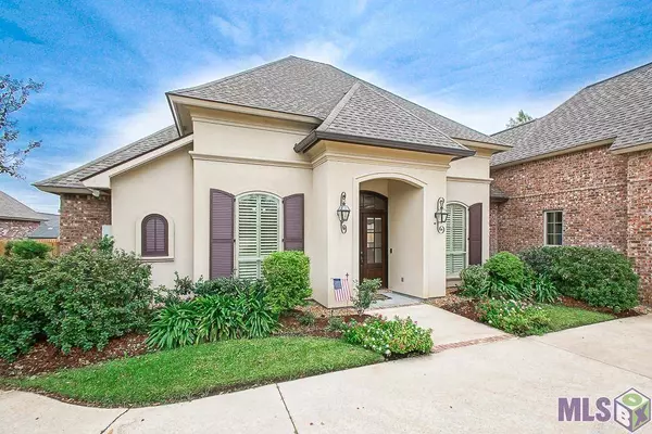 17728 E PURPLE MARTIN CT, Baton Rouge, LA 70816