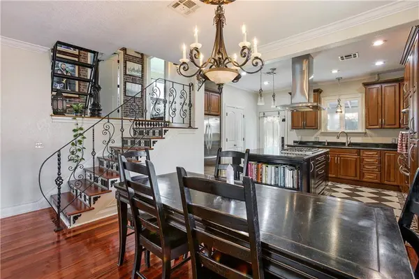 379 FLORIDA BLVD, New Orleans, LA 70124