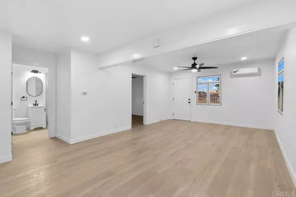 4082 Chamoune AVE, San Diego, CA 92105