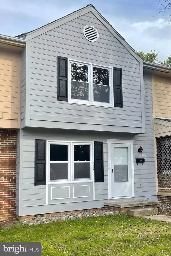 119 NORTH CHURCH ST, Charles Town, WV 25414